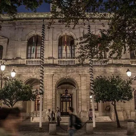 Casa Con Piscina Junto Catedral De * Seville