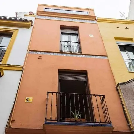 Holiday home Casa Con Piscina Junto Catedral De *