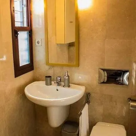 Casa Con Piscina Junto Catedral De *
