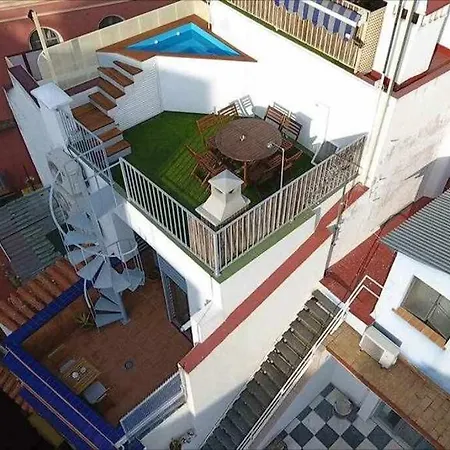 Casa Con Piscina Junto Catedral De Holiday home Seville